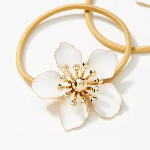 Flower-Embellished Ponytail Holder Set